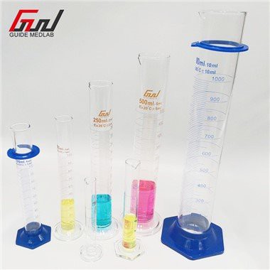 Sklenený odmerný valec 1000ml